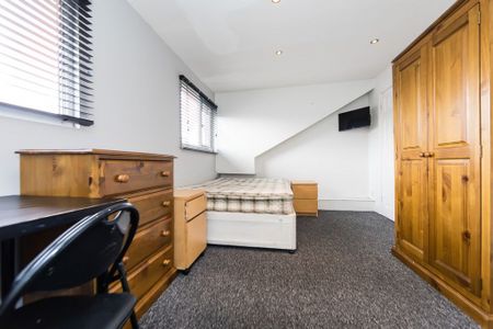 Welton Place, Hyde Park, Leeds - Photo 5