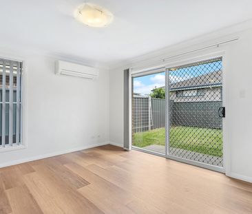 12 Niven Parade, Rutherford NSW 2320 - House For Rent | Domain - Photo 4