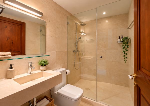 Apartamento con terrazas, 3 dormitorios, 2 baños, ascensor, garaje, Paseo del Borne, Palma.