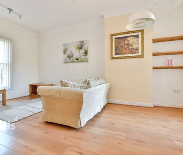 2 bedroom duplex flat to rent - Photo 3