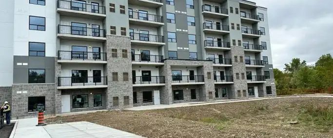 3320 STELLA CRESCENT Unit# 311 | 3320 STELLA CRESCENT Unit# 311, Windsor - Photo 1