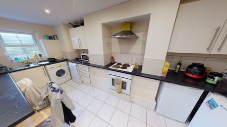 25 Lumley Road, Leeds, LS4 2NH - Photo 4