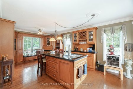 For Lease - 129 Van Scott Drive, Brampton, Ontario - Photo 3