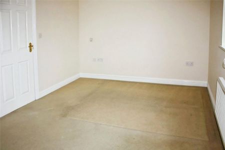 3 bedroom end of terrace house to rent - Photo 5