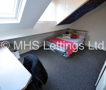 5 Bedroom Mid Terraced House for rent in Winfield Terrace - Photo 4