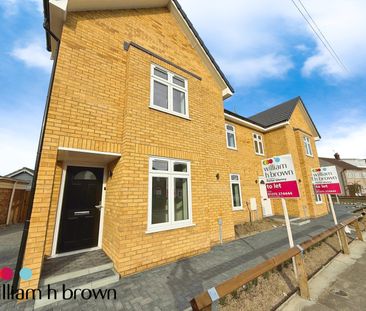 Rainham Road, Rainham - Photo 3