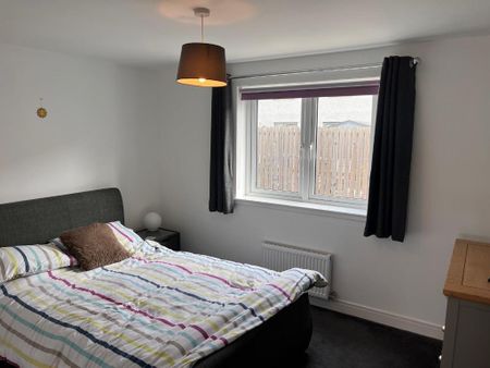 2 bedroom detached house to rent - Photo 3