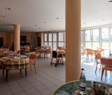 Serviceflat te huur in Antwerpen voor € 1.099 met 1 slaapkamer - Foto 1