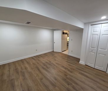 For Lease - 19 Orley Avenue Unit# Lower, Toronto, Ontario - Photo 5