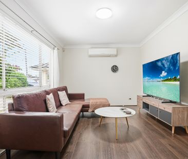 9 Limpopo Crescent, Seven Hills NSW 2147 - House For Rent | Domain - Photo 1