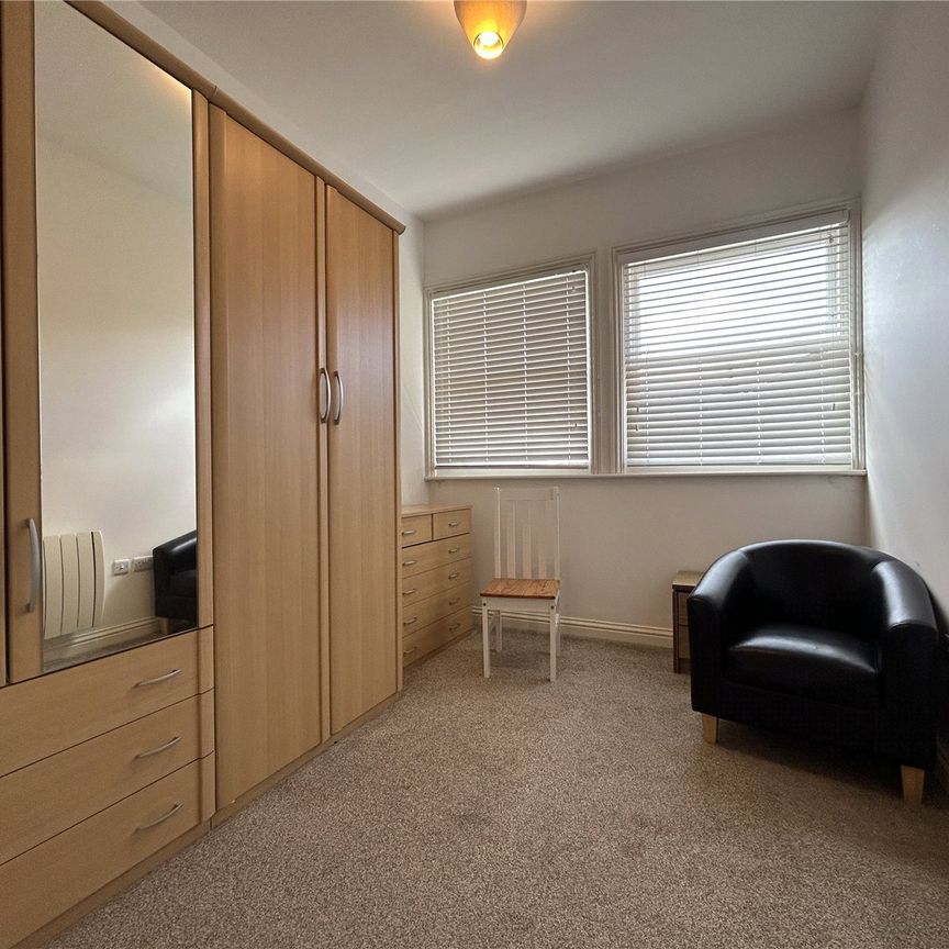 Bond Street, Bridgwater, TA6 - Photo 1