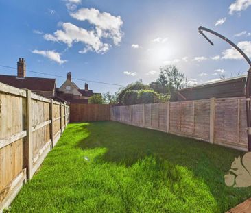 3 bedroom end of terrace house to rent - Photo 6
