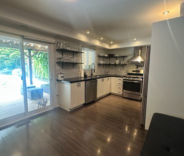 For Lease - 137 Ravenscroft Road Unit# Main Floor, Ajax, Ontario - Photo 4