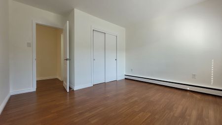 For Lease - 450 Carlton Street Unit# 24, St. Catharines, Ontario - Photo 3