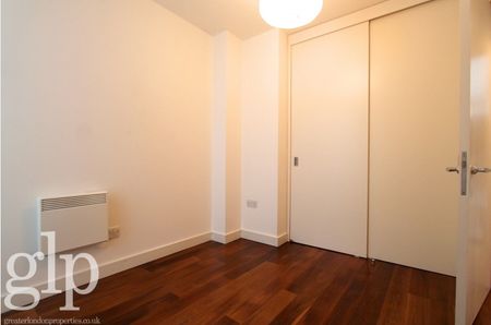 1 Bedroom Apartment, Berwick Street W1F - Photo 2