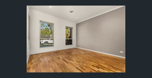 Modern Living in a Prime Pascoe Vale Pocket - Photo 1