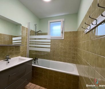 Location Maison 4 pièces 87m² - Photo 5