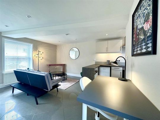 1 bedroom house to rent - Photo 1