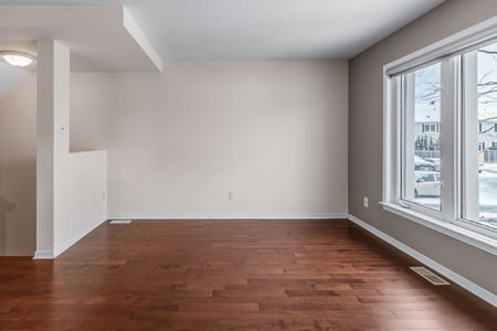 3389 Cambrian Road - Photo 4