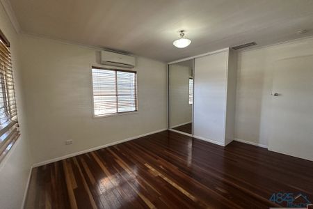 Three Bedroom High-Set Home - Photo 4