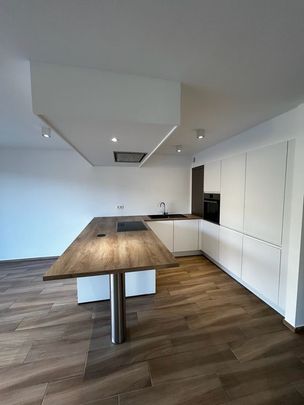 Appartement te huur - Photo 1