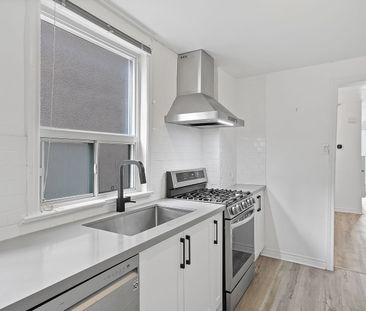 For Lease - 58 Manning Avenue, Toronto, Ontario - Photo 6