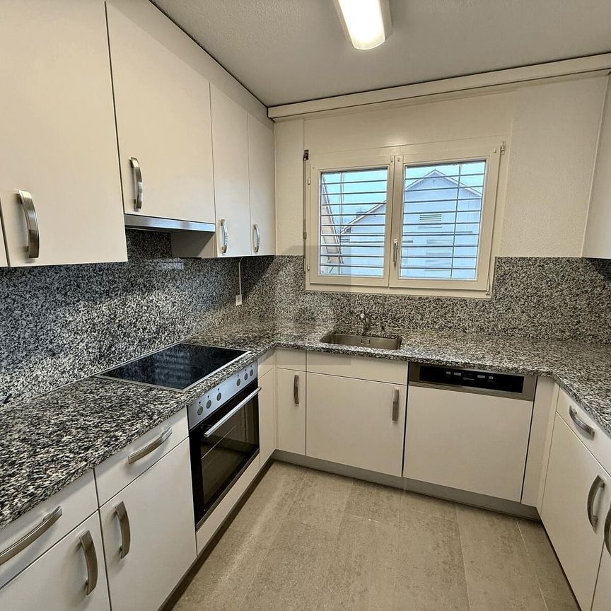 COZY WITH BALCONY - Photo 1