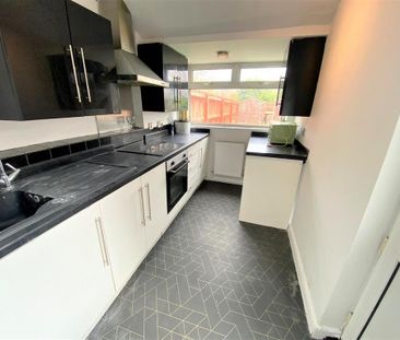 2 bedroom terraced house to rent - Photo 6