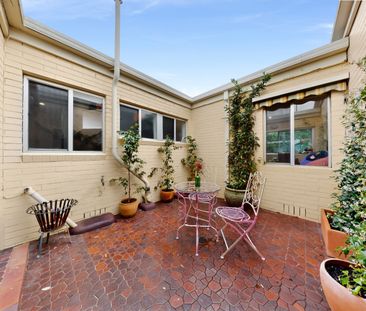 1/3 Estella Street, Glen Iris VIC 3146 - Apartment For Rent | Domain - Photo 4