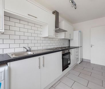 2 bedroom maisonette to rent - Photo 5