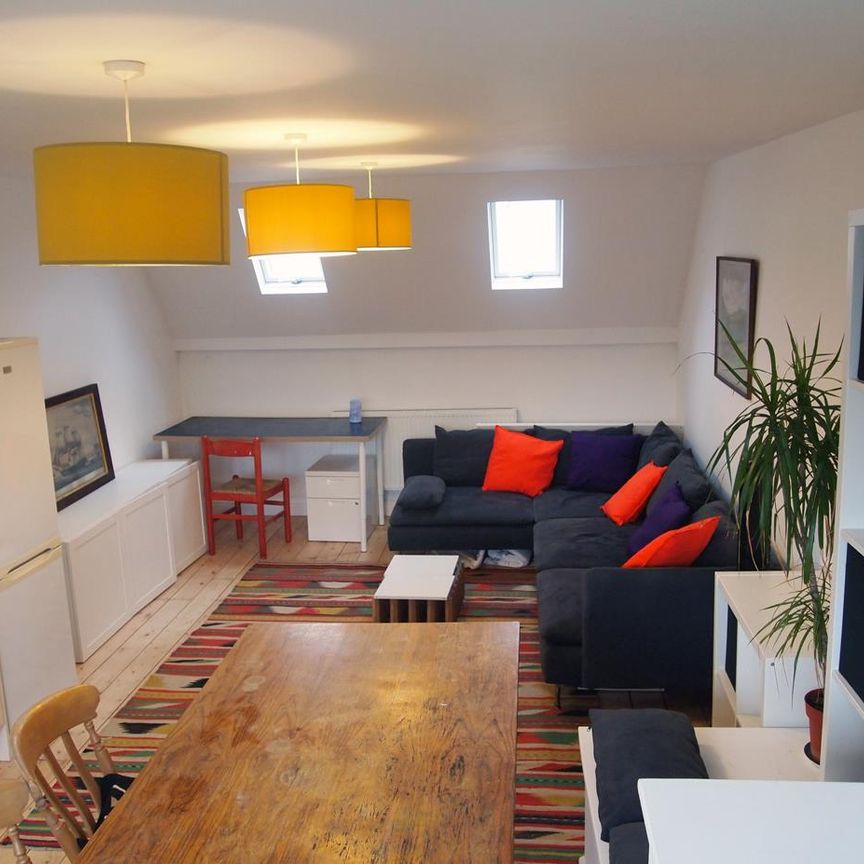 1 Bed Maisonette, Creek Road, SE10 - Photo 1