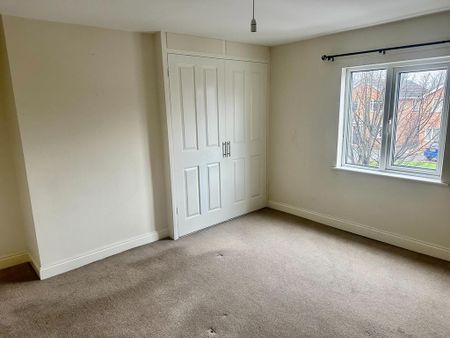 3 bedroom end of terrace house to rent - Photo 4
