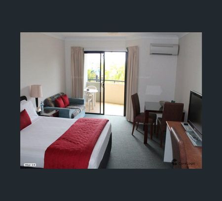 209/30-34 Palmer Street, South Townsville, Qld 4810 - Photo 4