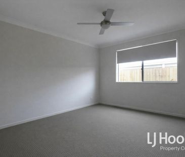 Two Living Zones - Established Locale - Easy Access in & out of Yar... - Photo 1
