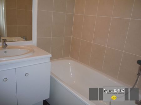 Location Maison 4 pièces 74m² - Photo 3