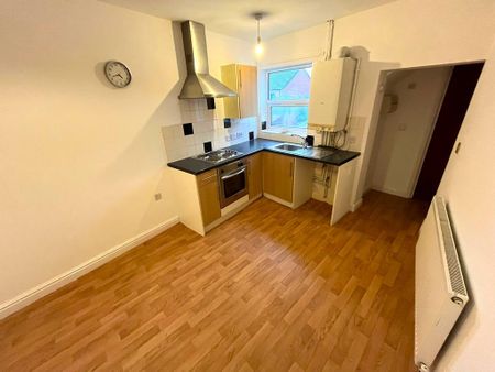 1 bedroom flat to rent - Photo 5