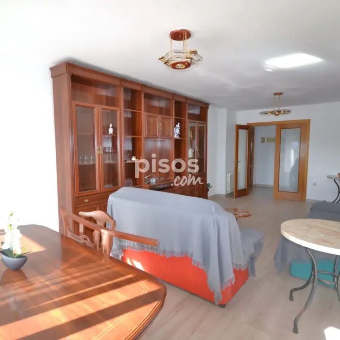 Piso en alquiler en Avenida de Madrid, número SN - Photo 1