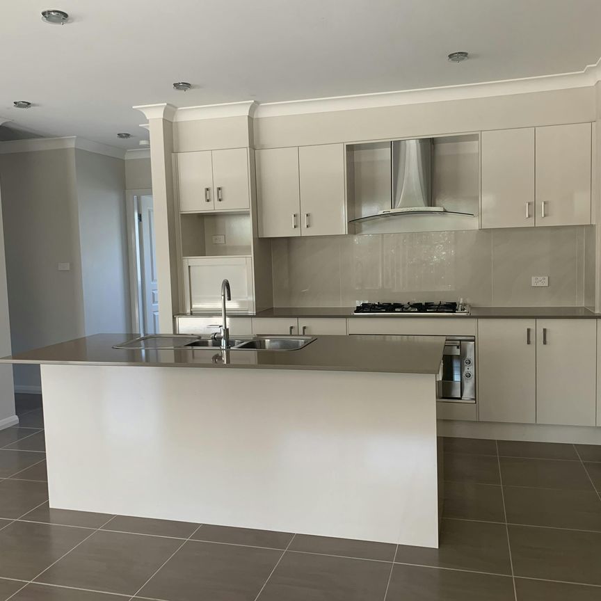 Large Family Home in Beautiful Calala - Photo 1
