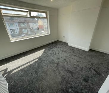 3 bedroom terraced house to rent - Photo 6