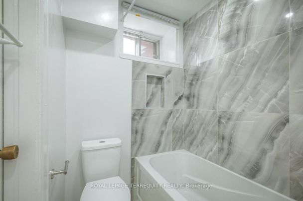 For Lease - 135 Jane Street Unit# 5, Toronto, Ontario - Photo 1