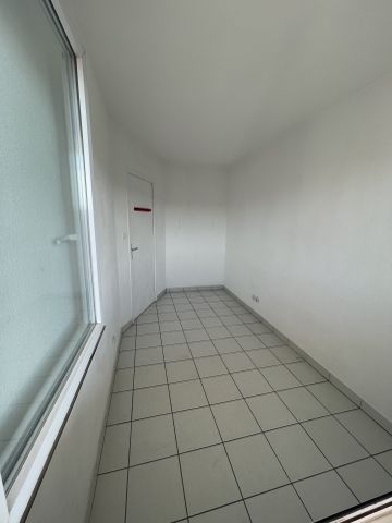 Agréable appartement F3 centre ville - Photo 2