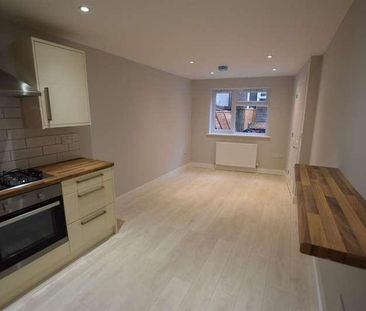 Lode Court, Old Station Road, CB8 - Photo 2