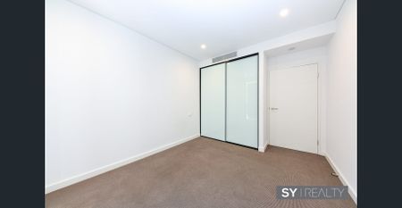 Prime location Two Bedroom Plus Study - Photo 5