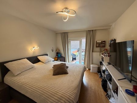 AALST - Ruim appartement met mooi terras. - Photo 3