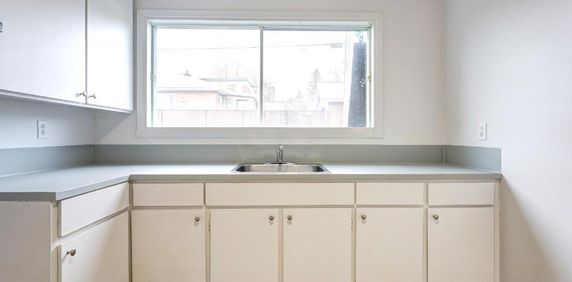 3 1/2 à Ste-Thérèse - internet inclus - libre maintenant ou décembre - Photo 2