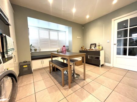 Bateson Drive, Watford, Leavesden - Photo 5