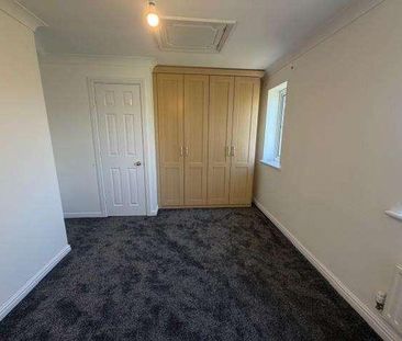 Siskin Drive, Bradford, BD6 - Photo 2
