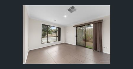 NEAT AND TUCKED AWAY! - Photo 2