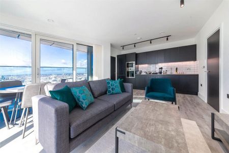 2 bedroom flat to rent - Photo 3