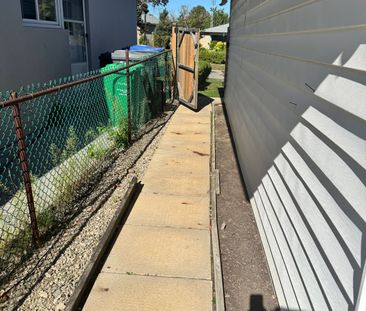 For Lease - 184 Folkstone Crescent, Brampton, Ontario - Photo 6